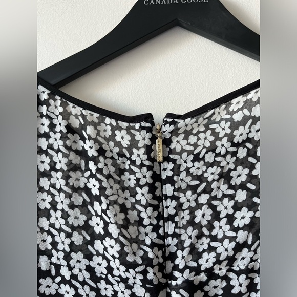 Karl Lagerfeld Floral Flutter Sleeve Mini Dress - Picture 6 of 11